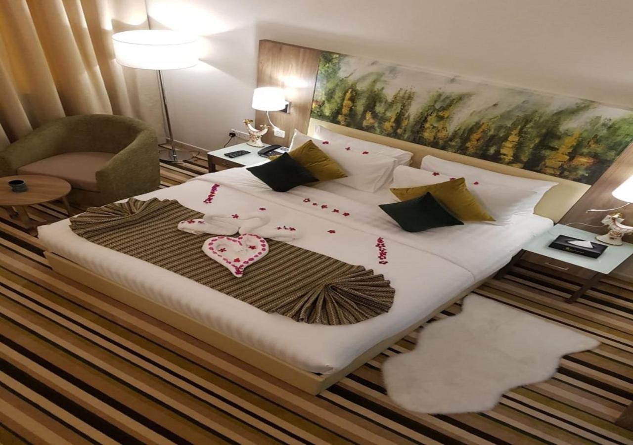 Royal View Hotel Rász el-Haima Kültér fotó